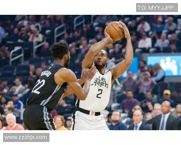 勇士与快船激战四月季后赛回顾精彩瞬间与关键时刻分析